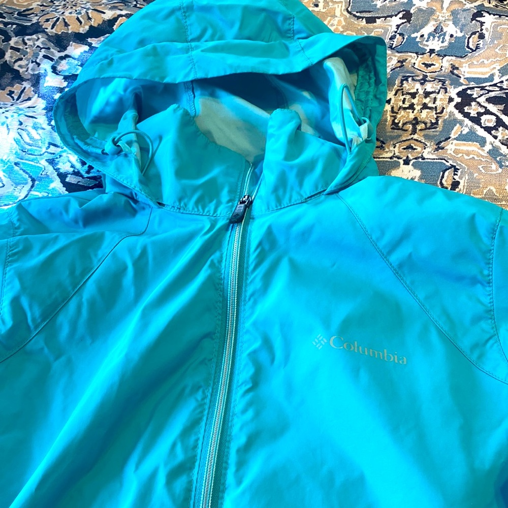 Columbia woman’s jacket for sale
